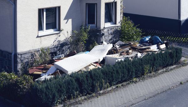 Yard Junk Removal in Cranston